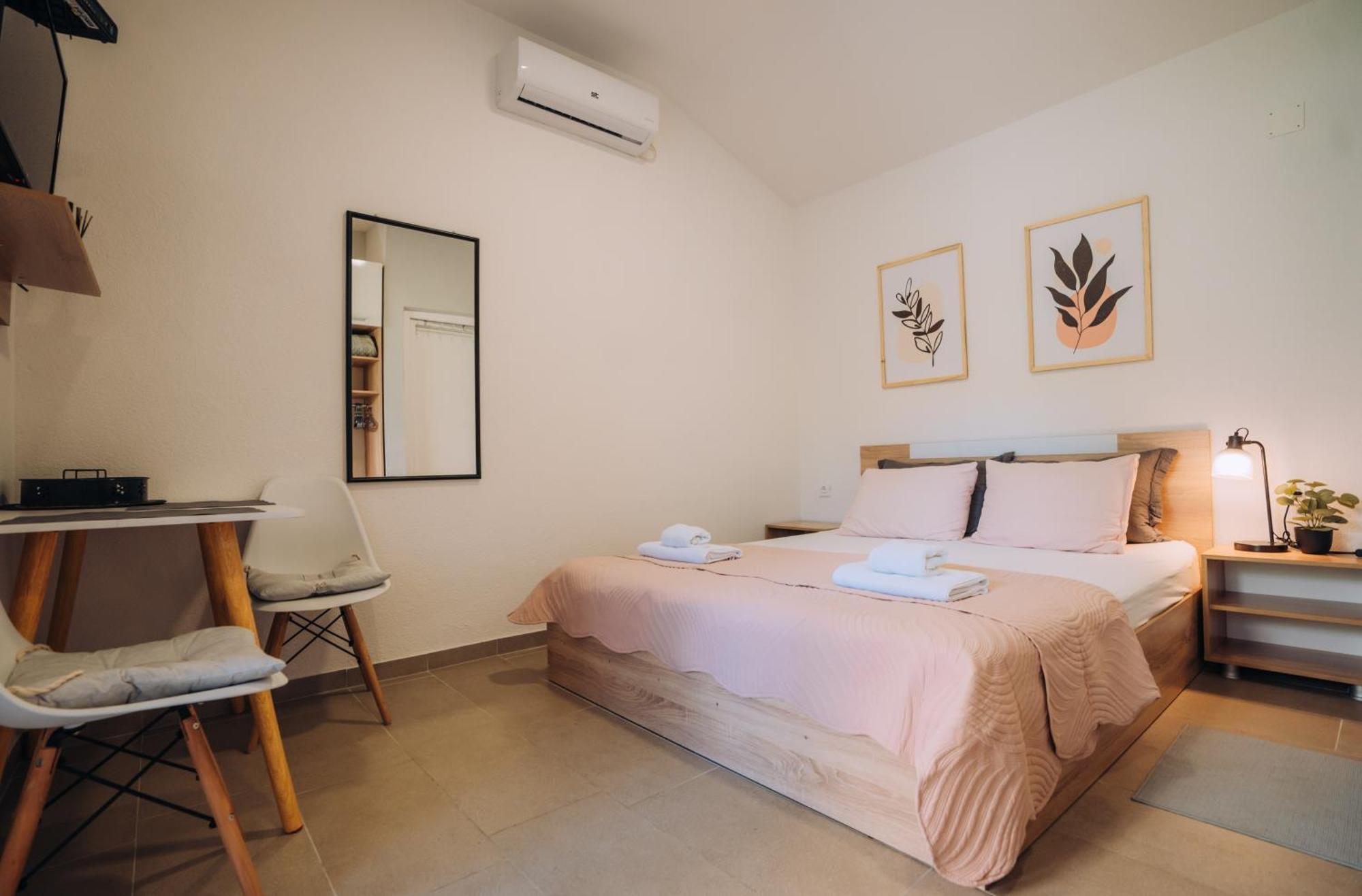 Damjan Apartments Ohrid Esterno foto
